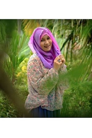 This is me , hunting with mas @nanankde_er 
#ClozetteID #GoDiscover #ItsSoYou #hijaboutfit #hijabhunt