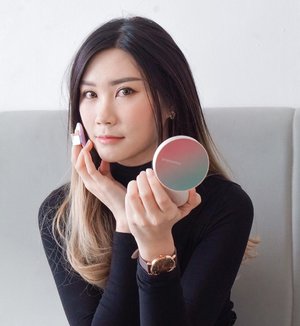
#Repost from Clozette Ambassador @Amandatorquise.

Loving this cushion a bit too much â�¤ï¸�
@moonshot_idn Micro Calmingfit Cushion Spf 50+ pa+++
The packaging suppa cute n have pretty colors
Itâ€™s Buildable, cover up, and moisturize skin
Avail in 3 shades ( 101, 201, and 301 )
Suit for any skin type! 
Go to link on my bio â€œCharisâ€� 
Special price waiting for you ðŸ’‹
.
.
.
@hicharis_official @charis_indonesia 
#HiCharis #Moonshotcushion #JakartaBeautyBlogger #SurabayaBeautyBlogger #BloggerSurabaya #JBBinsider #Clozetteid #WorkWithTorquise