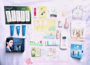 Merry Christmas！！ iam doing an giveaway this month，don't forget to join。 
One lucky winners will get all of this！

check the rules on my Blog 😘
Link on my Bio
👉🏻 http://cyutieloverz.blogspot.co.id/2016/12/packagekorea-float-mask-bundle.html 👉🏻 goodluck all！it's end on 31dec2016
#cyutieloverzgiveaway

Special Sponsored： @pack_agekorea

#ClozetteID #BeautyBlogger #blogger #BloggerCeria #Indonesiabeautyblogger #jakartablogger