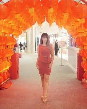 My OOTD, wearing red dress special for SK-II Suminagashi Phoenix CNY event. Feel so happy to be here with my pretty Clozetters. Wanna feel the excitement? Come to Central Park atrium now dan dapatkan promo CNY limited edition set hemat hingga 45% hanya di atrium event CNY Mall Central Park. #SKII #changedestiny #SKIIGifts #SKIICNY_ID #wanitaphoenix #ClozetteID