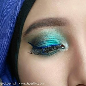 This #MermaidVibes EOTD is super simple but deep as the ocean!
I'm using @inezcosmetics eyeshadow palletes for this look👀

You can visit www.akpertiwi.com for more details about the EOTD💋

#Beautiesquad #InezCosmetics #BeautiesquadxInez #EOTDInez
#clozetteid #vsco #vscocam #beautyblogger #indonesianfemaleblogger #bloggerperempuan #beautybloggerid #makeupjunkie #beautyenthusiast