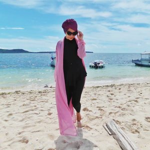 🌊🌊🌅🌴🌴 mari nge-pantai 😘 #pulauliukang #clozetteid #hijabootdindo
