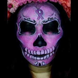 Pinky Sugar Skull for #breastcancerawarenessmonth as my 1st day joining #hobhalloween ^^.Just a simple sugar skull as i dont have much time to add more detail and flower 👻👻🎃🎃..Products @mehronmakeup #paradisemakeupaq black and liquid make up white, @nyxmakeupid primal color hot pink and @sugarpill bulletproof..🎃 need sfx makeup or facepainting for your halloween? Contact me by email bandarkrupux.ok@gmail.com 🎃.#clozetteid #halloween #sugarskull #faceart #facepaint #facepaintingjakarta #jasamakeup #jasafacepainting #muaindonesia #muajkt #makeupartistindonesia #hanzoween #jordanhanz #alexfaction #mykie_ #mehronmakeup #31daysofhalloween #dupemag #annalingis #jinnymakeup #mariamalone1122 #lauraj_sfx #lespinceauxdecaro #beautybybellinda #dehsonae #luvekat
