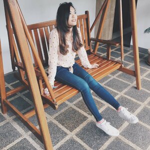 Kamu pasti selalu ingin tahu, secerah apa masa depanmu 😊 .
.
.
.
#clozetteid #ootdindo #lookbookindonesia #ootdyk #photooftheday #me #followme #lookoftheday #explorebandung #exploreindonesia