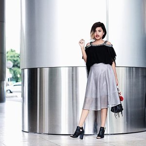 Will be posting today on my blog #aLittleColor 🌪
•
📸 shot by @dinantio18 👊🏼😎
#ClozetteID #SonyaThaniya #looksootd #lookbookindonesia @lookbookindonesia #ggrep #ootdasean #fashionblogger