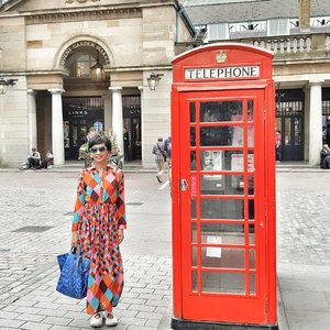 Another #throwback to my last visit to London in July 2016.
One of my favorite spots in the city is Covent Garden.

#London
#UK
#ThisIsLondon

#OOTD
#ClozetteID