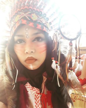 Wed, August 16th, 2017---
Theme : #Apache #WariorPrincess
Location : #Imogiri #PineForest #Yogyakarta
Model/ weardrobe: #HestiHarajuku
Camera: #SamsungJ7Prime -
-
-
-
-
-
-
#clozetteid 
#modestwear
#hijabtraveler
#Indian
#Warbonet
#Yogyatrip
#VisitYogya