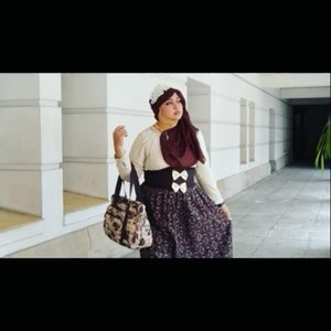 👒👜👠 Sept 12th, 2015 ---- #Style #Song & #Story . 🎼 BGM: "A Thousand Years " by Christina Perri . Starring : #heztyharajuku . Kamena/director @mineko_shirota . Part 4 🎶🎥🎬 😉 PS: the #BatikSkirt and #headpiece are my own collection /design. #Kawaii desune 😉 👜👒🌹#MuslimahTraveler #MuslimLolita #oldtown #modestfashion #coveredstyle #headscarf  #kawaiistyle #fashion #ootd #ClozetteID @clozetteid #FoodTravelerMinekoHezty #stylishtraveler #instatravel #instafashion #JakartaStreetStyle #vintagefashion #vintagestyle #BatikIndonesia