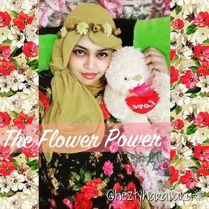 🌸🌻🌹 The #Flower #Power : Becareful of something #sweet ... #delicate ... #cute ... #fragile ... #innocent or #lovely . You don't know exactly when you were being #attacked , you will just realize that when you already fall coz of it 🌹🌸🌻 #ClozetteID #fashion #style #vintagefashion #classicbeauty #instabeauty #instafashion #mybeautystoryid