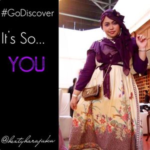 💜👒💜 #GoDiscover Hijab Challenge @clozetteid minggu ke-1dengan tema:  #ItsSoYou 🌸... #romantic .. #elegant ... #glamour & #kawaii!... It's soo.. me! 👗| #batik #flowerpattern #longdress | #purple #velvet #bow #headband | #burgundy #parisscarf | #Bellezza #brown #slingbag | 👗💜🎀💜 #ClozetteID #HijabFashion #HijabStyle #Hijaboftheday #Hijaboftheworld #HijabinStyle