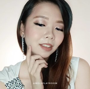 New year is just in finger counting. So, in order to welcome the new days, this is My Makeup for New Year Party Collaboration with @smartbeautycommunity. Temanya adalah GOLDEN BROWN MAKEUP LOOK. How do you think?

#Smartbeautycommunity
#smbmakeupcollab
#Makeupcollab
#NYCMakeupCollabSMB
#instamakeup #instabeauty #makeuplook #makeupjunkie #makeupideas #makeuplife #makeupoftheday #makeupaddict #wakeupandmakeup #makeuplover #beautyblogger #beautybloggerindonesia #newyearmakeup #clozetteid #theshonetinsiders #qupas