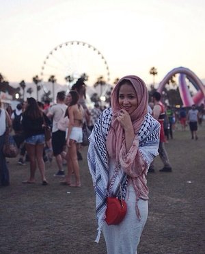Hijabi at coachella