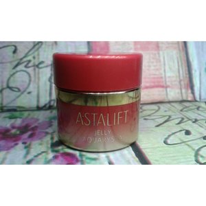 Astalift Mini Jelly Aquarysta from @astalift_indonesia. Thank you!

#ClozetteID #astaliftgiveaway #astaliftjellyaquarysta #endorsevania #astalifindo