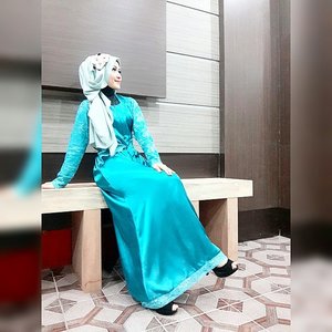Tazkya Photo Contest 2
Make Up+Hijab Style by @rullysalim 
Wardrobe by @tazkyabywina
#makeup #hijab #photocontest #TazkyaPhotoContest #clozetteID #hijabstyle #hotdseries2
