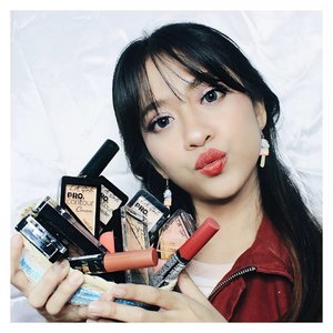 Playing with new products of @lagirlindonesia ❤❤❤
What's your favorite?
.
#lagirl #lagirlindonesia #lagirlid #lagirlbeautyinfluencer #lagirlidbeautyinfluencer
#clozetteid #makeup