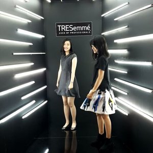 Me and @meltandun
are so excited to join Tresemme like everyday is our runway!
#runwayready #TRESemmeRunway #ClozetteID #TresemmeXClozette #TotallyAllOut  @TresemmeID  @Clozetteid