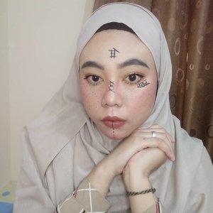 Sisa kemarin, mumpung lagi mood 🙃.Pengennya dirumah aja, tapi keadaanya hanya bisa dikosan aja. Chak De!!!.#ClozetteID #clozetteid #instagramfilters #kbbvfeatured #kbbvmember #beautygoersid #beautiesquad #beautyblogger #beautybloggerindonesia #beautycreator #makeup #makeuptutorial #makeupideas #JakartaBeautyBloggerReview #jakartabeautyblogger