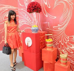 My OOTD, wearing cheongsam dress special for SK-II Suminagashi Phoenix CNY event. Feel so happy to be here with my pretty Clozetters. Wanna feel the excitement? Come to Central Park atrium now dan dapatkan promo CNY limited edition set hemat hingga 45% hanya di atrium event CNY Mall Central Park. #SKII #changedestiny #SKIIGifts #SKIICNY_ID #wanitaphoenix #ClozetteID #indonesianblogger