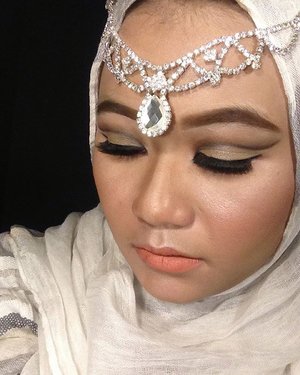 Dibuang sayang aja niih #latepost #starclozetter #clozetteid #beautybloggerindonesia #beautyblogger #jengkennes #cutcrease