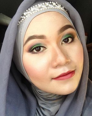 Ini hasil belajar saya kali ini, harus selalu saya foto, karena mata kamera biasanya lebih tajam dan saya akan tau, dimana kekurangan saya, mana yang kurang rapi dll dll dll. #makeupaddict #makeup #jengkennes #beautyblogger #beautybloggerindonesia #clozetteid