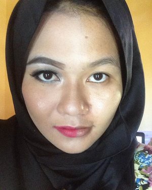 #thepowerofmakeup #champaign #makeup #beautyblogger #jengkennes #clozetteid #beautybloggerindonesia #makeup #makeupaddict #makeuppower