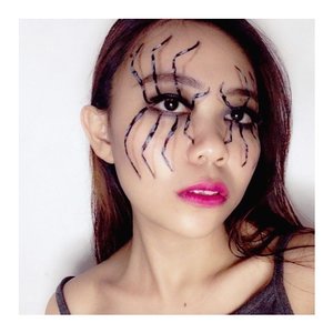 🖤
.
.
#artmakeup #makeup #blogger #clozetteid #beautygoersid #art