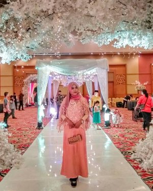 You cannot choose your face but you can choose your dress. .....#Dress#Dresses#Outer#Lace#MadebySuzannita#Clozetteid#Blogger#Bloggerstyle#Bloggerlife#BloggerPerempuan#BloggerPalembang#Bloggerswanted
