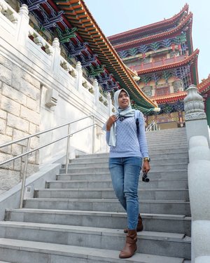 Sejauh apapun kita melangkah, kita punya tempat tepat untuk berkata “Aku pulang”. Tempat yang akan menyambut hangat kepulangan kita . .
. 📍 : Po Lin Monastery, Ngong Ping 360, Hong Kong .
.
.
.
.

#Ngongping
#Ngongping360
#Hongkong
#LantauIsland
#Landscape 
#Landscapephoto 
#Natureview
#Adventure
#Clozetteid
#Traveler 
#Traveling
#Travelingram
#Travelphotography
#Blogger 
#Bloggerlife
#Bloggerswanted
#BloggerPalembang 
#BloggerPerempuan
#SuzannitaTravel 
#SuzannitaTravelDiaries