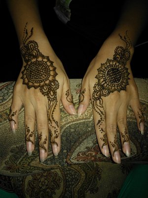 henna or mehndi