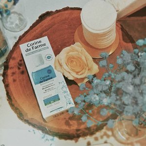 My review about @corinedefarme_id Micellar Eye Make Up Remover & @beautyjournal event report is up! ..Click link on my bio to find out, why this items is worth to try 👉👉👉..#beautyjournalxcorinedefarme #sociollablogger #clozetteid #charisceleb #bloggeridn