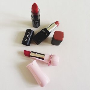 3 Lips color trend for this Season. Totally affordable 💰 🎅😬💄💋🎄🎉 READ MORE: http://goo.gl/zYZYCP (link on bio)#ALTERCOUTUREBEAUTY #SeliaxPink #SeliaxRed #VSCOcam #lipstick #brownlips #pinklips #redlips #revlonid #koreanmakeup #beauty #ClozetteID