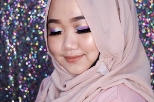In the mood for Blue, Purple & Gold💙💜✨ Products:- @juviasplace The Zulu Palette- @nyxcosmetics_indonesia Slide on Pencil - Glitzy Gold- @mizzucosmetics Smart Liner - Black- @beccacosmetics Shimmering Skin Perfector Pressed Highlighter - Rose Gold- @fentybeauty Killawatt Freestyle Highlighter Duo - Mean Money & Hu$tla Baby- @blpbeauty Lip Coat - Maple Waffle- @thewlashesofficial - Wonder