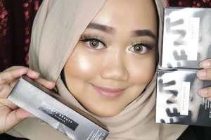 Another review is coming😋 who’s excited?! 🎉Products:- Fenty Beauty Pro Filt’r Soft Matte Longwear Foundation in shade 300- Fenty Beauty Killawatt Freestyle Highlighter Duo in shade Mean Money & Hu$tla Baby- Fenty Beauty Killawatt Freestyle Highlighter in Shade Trophy Wife