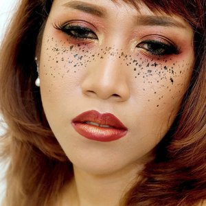 I'm lady in red with black freckle~
.
Detail product
- @revlonid Colorstay foundation
- @wardahbeauty Compact Powder
- @ltpro_official powder blush for contouring
- @sariayu_mt mix @inezcosmetics palette eyeshadow
- @makeoverid pencil eyeliner in black
- @viva.cosmetics liquid eyeliner for black freckle
- @viva.cosmetics eyebrow pencil
- @ltpro_official velvet matte lipstick (fresh plum) + imagic palette for the gold colour
.
#FOTD #clozettedaily #clozettestar #ClozetteID #femaledaily #fotdindo #fotdibb #beautybloggerindonesia #ibbloggers #makeupartistyogyakarta #muajogja #makeupindo #makeupjogja #motd #makeupjunkie #makeupmafia #beautyblogger #mymakeup #myface #makeupcharacter
