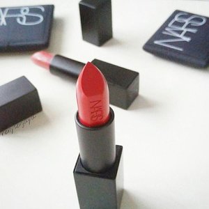 .
Picked up another NARS Audacious Lipstick in 'RITA'. The Audacious range is definitely one of my favorite lipsticks in term of formulation 💋💄 It is creamy and pigmented, and I love how smoothly it glides on my lips. It is decently long wearing, non drying and doesn't settle into the lines. A truly gorgeous lipstick! ❤

#nars #narsissist #lipstick #audacious #beauty #makeup #cosmetics #clozetteid #haul #makeuphaul #beautyblogger #beautycommunity #beautyreview #makeupaddict #makeupjunkie #makeupcollection #makeuplover #makeupmafia #makeupmess #makeupobsessed #makeupporn #lipstickaddict #lipstickjunkie #instabeauty #instamakeup #motd #makeupoftheday #beautyaddict #beautyjunkie #beautylover