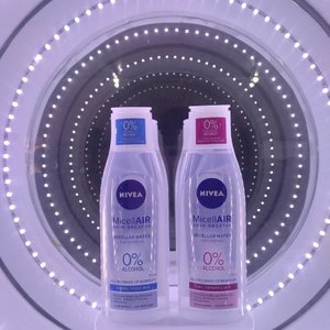 Hai @tifanydheanisa @desimegasari @nikyputri0809 , have you tried this new micellAIR from @nivea_id ? Let's try this product at JakartaXBeauty 2018.. pssst, you can buy this product with special price, too!! #SkinBreatheMoment#CleansedByNivea #clozetteid #LoopSquad2018 #instatoday