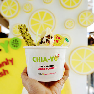 Ice Cream? Or Yoghurt? 🍨🤤
....
#clozetteid #yoghurt #chiayoxheavenlyblush #food #foodphotography