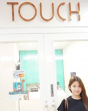 Got my permanent underarm hair removal treatment around two weeks ago from @touchhairremoval located in Menteng Central 2nd floor. The process itself is really fast, only around 10mins and doesn't hurt at all.
Thanks for the warm service @touchhairremoval , will come back for another treatment for sure! 😁😁😁
.
.
#clozetteid #clozette #beautyreview #beautybloggerid #beautyblogger #touchhairremoval #potd