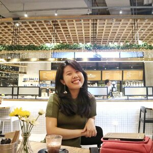 Contently happy 💕
.
.
.
.
.
.
#photogram
#photograph #lookoftheday
#fashiongram #currentmood #currentlywearing #love #whatiwore #whatiworetoday #oufits #ootdshare #wiw #wiwt #instafashion #fashionista #instalook  #fashion #lookbook 
#fashionblogger #ootd  #everydaylook #style #blogger #fashions #clozette #clozetteid