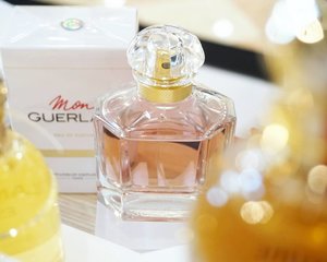 Lovin this new Mon Guerlain perfume, a collaboration of Guerlain with Angelina Jolie. 
The scent is a mix of flowery scent and vanilla, and is surprisingly sweet despite of the strong-woman portrayal that Jolie has. She believes this is a scent for every woman because even the strongest woman would still have a sweet side ❤

#MonGuerlain #clozetteid #ClozetteIDxGuerlain