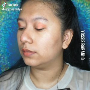 âœ¨ Makeup 18 detik vs makeup 1/2 Jam ðŸ¤ªâœ¨
 Tutorial makeupnya besok yah ..

.
.
.
.
.
#putyourrecordson #putyourrecordsonchallenge #lypsinc #tiktoklypsinc #transisitiktok #ClozetteID #bbloggers
#like
#like4like
#follow
#instabeauty
#followforfollow
#likeforlike
#makeupindo
#makeupindonesia 
#l4l
#like
#YossiMakeup 
#IVGBeauty
#Indonesiabeautyvlogger
#motd
#beautybloggerindonesia
#Beautynesiamember
