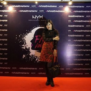 Last night I attended Face Award Top 6 @nyxcosmetics_indonesia with Urban royalthy dress code theme 👗👢👜.
.
.
.
.
.
.
📷 @kaniasafitrii 😘.
#FACEAwardsindonesia #NYXCosmeticsID
#ootd #ootn #outfitoftheday #wiw
#wiwt #whatiwore #whatiworetoday 
#Instastyle #todayimwearing #fashion
#style #styleiswhat #streetstyle
#madewell #theeverygirl
#everydaymadewell #fashioninsta
#fashiondaily #fashionaddict
#fbloggers #fashionblogger
#styleblogger #lifestyleblog
#bloggerstyle #beauty #ClozetteID