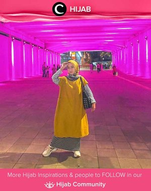 Clozetter @she_wian played with color and pattern. Simak inspirasi gaya Hijab dari para Clozetters hari ini di Hijab Community. Yuk, share juga gaya hijab andalan kamu.  