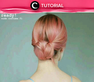 Easy way to get perfect bun! Check http://bit.ly/1SXwzbY . Image shared by Clozetter: christinaholmes. Cek Tutorial Hair Update lainnya, disini http://bit.ly/tutorialhair . See All Tutorials: http://bit.ly/alltutorials