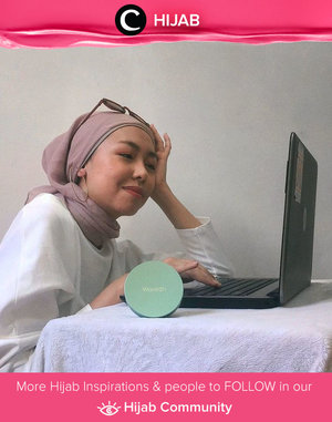 Clozetter @nandatiara15 shared her hijab look for a virtual event. Simak inspirasi gaya Hijab dari para Clozetters hari ini di Hijab Community. Yuk, share juga gaya hijab andalan kamu.