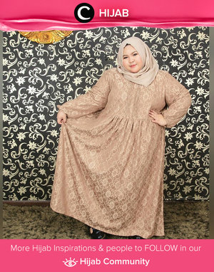 Beautiful evening dress in brown nuance. Simak inspirasi gaya Hijab dari para Clozetters hari ini di Hijab Community. Image shared by Clozette Ambassador: @tanteintan. Yuk, share juga gaya hijab andalan kamu 