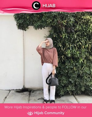 Saturday in rosewood ala Clozette Crew @firadwip. Who's inspired? Simak inspirasi gaya Hijab dari para Clozetters hari ini di Hijab Community. Yuk, share juga gaya hijab andalan kamu.