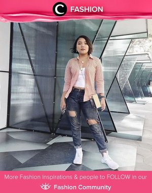 Ripped jeans is a must have items. Combine it with sporty outfit and voila you're ready to hangout!Simak Fashion Update ala clozetters lainnya hari ini di Fashion Community. Image shared by Clozetter @Lidyaagustin01. Yuk, share outfit favorit kamu bersama Clozette.