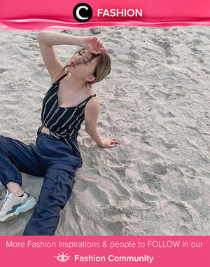 Clozette Ambassador @vicisienna's OOTD for embracing the sun and sandy beach. Simak Fashion Update ala clozetters lainnya hari ini di Fashion Community. Yuk, share outfit favorit kamu bersama Clozette.