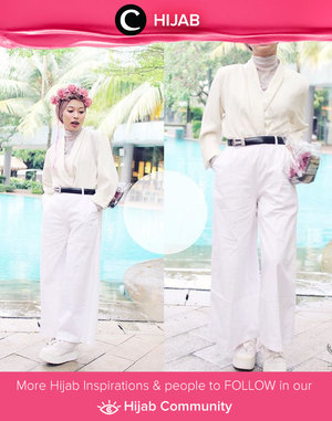 Star Clozetter @Rimasuwarjono rocked white on white outfit! Simak inspirasi gaya Hijab dari para Clozetters hari ini di Hijab Community. Yuk, share juga gaya hijab andalan kamu.  
